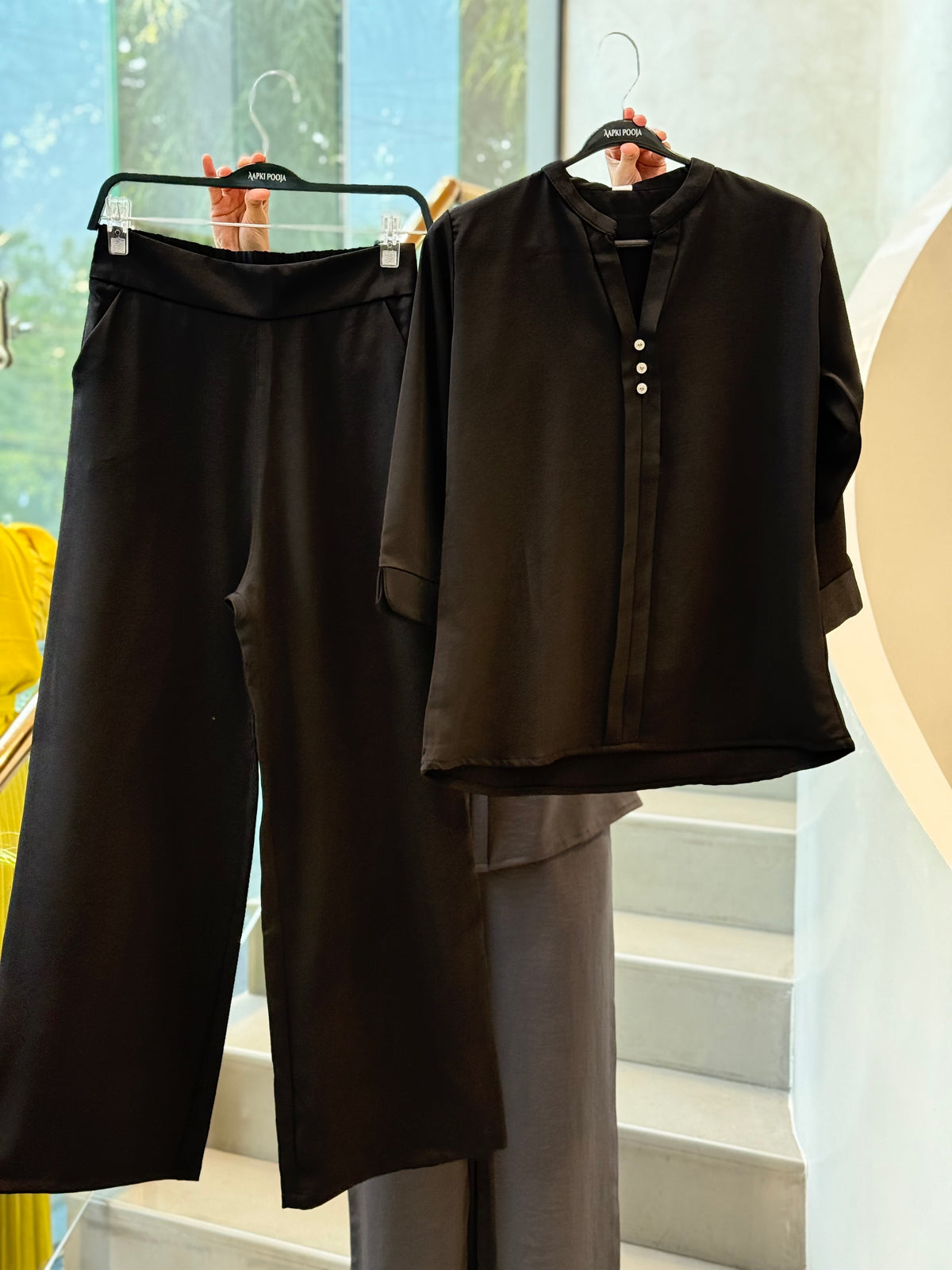 Premium formal V- nack cordset 