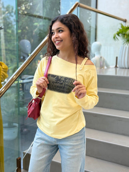 One site, full sleeves, stretchable T-shirt 
