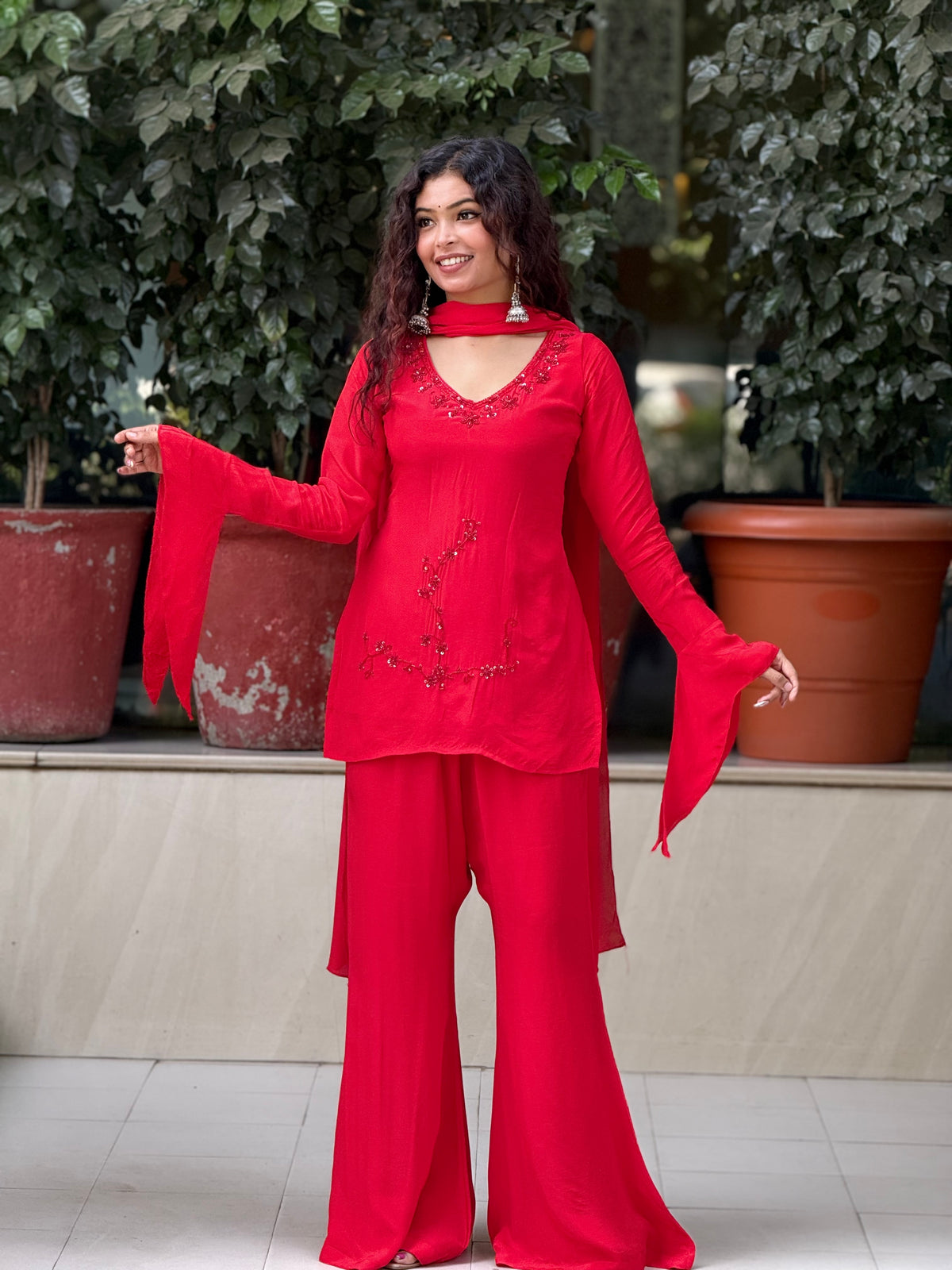 Chinon red bell bottom set