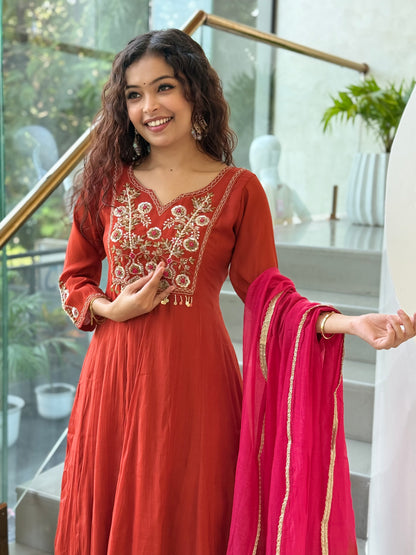 floral thread and bead embroidery along the V-neck 3 piece set