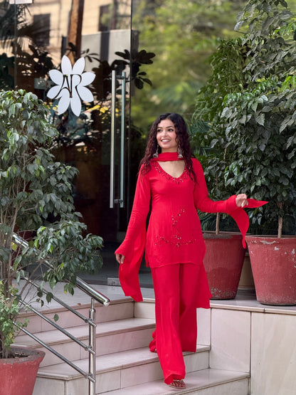 Chinon red bell bottom set